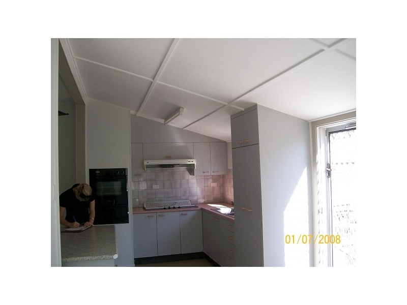 14 Livingstone Street, Bowen QLD 4805