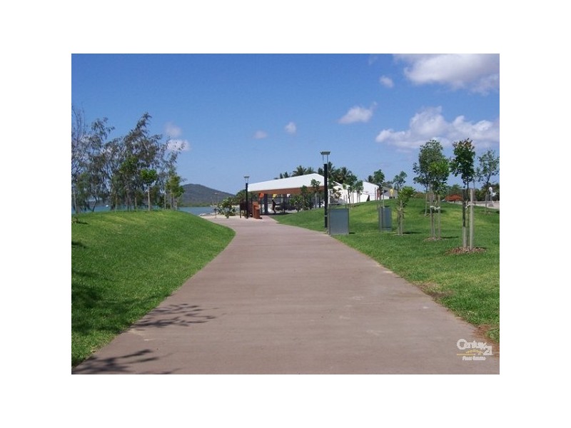 1 Herbert Street, Bowen QLD 4805