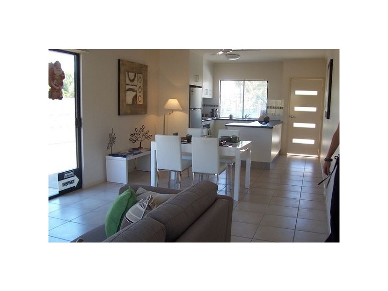 34 Poole Street, Bowen QLD 4805