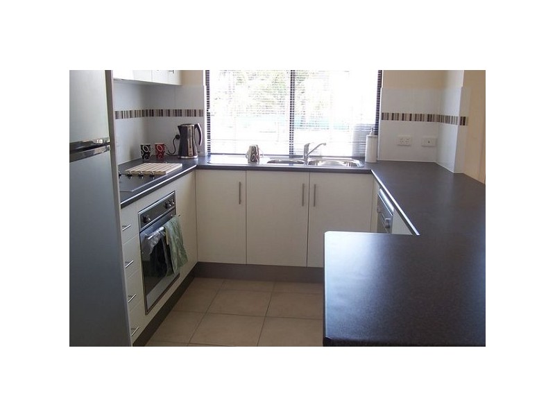 34 Poole Street, Bowen QLD 4805