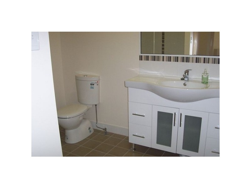 34 Poole Street, Bowen QLD 4805