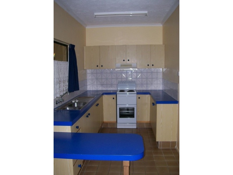 16 Avicennia Street, Bowen QLD 4805