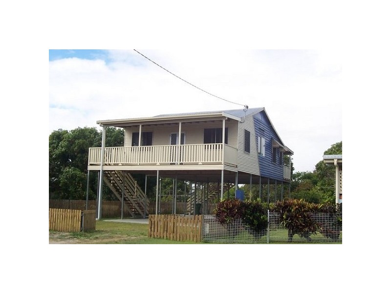 59 Gloucester Street, Bowen QLD 4805