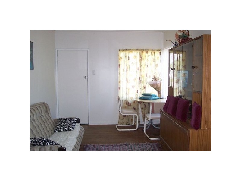 10 Leichhardt Street, Bowen QLD 4805