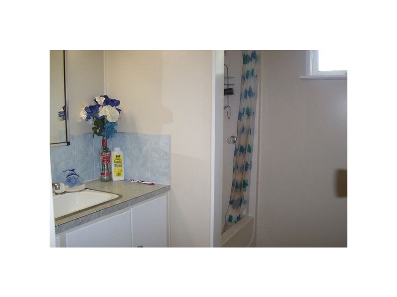 10 Leichhardt Street, Bowen QLD 4805