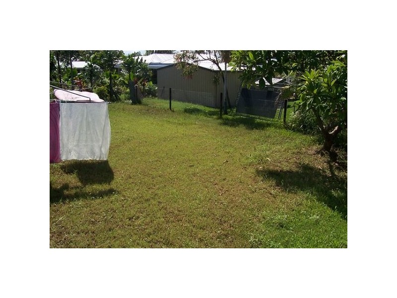 10 Leichhardt Street, Bowen QLD 4805