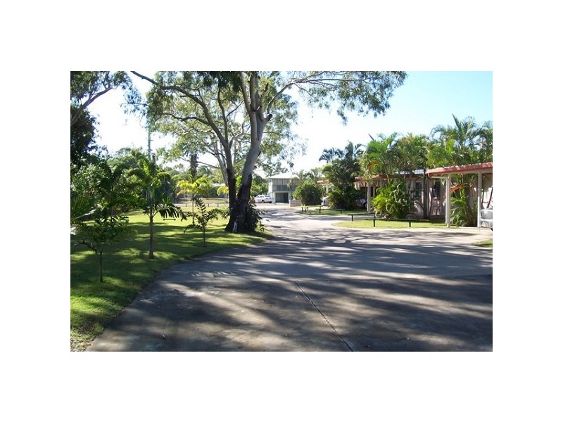 4/41 Crofton Street, Bowen QLD 4805