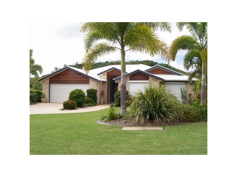 130 Ocean View Drive, Bowen QLD 4805