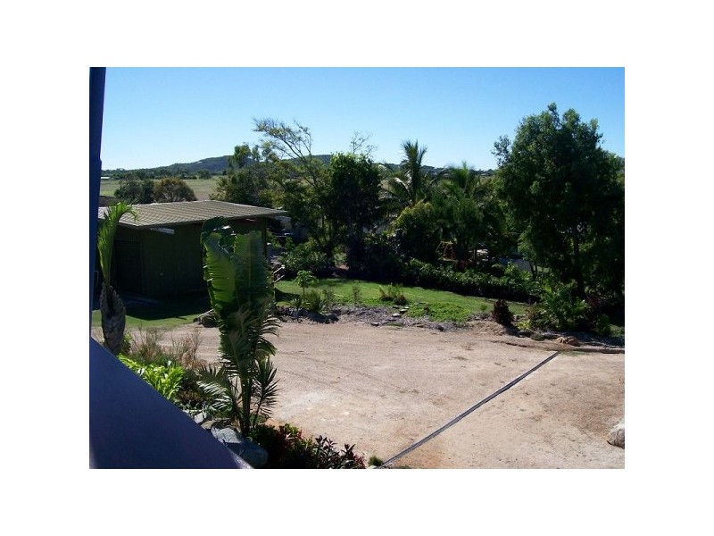69 Hillview Road, Bowen QLD 4805