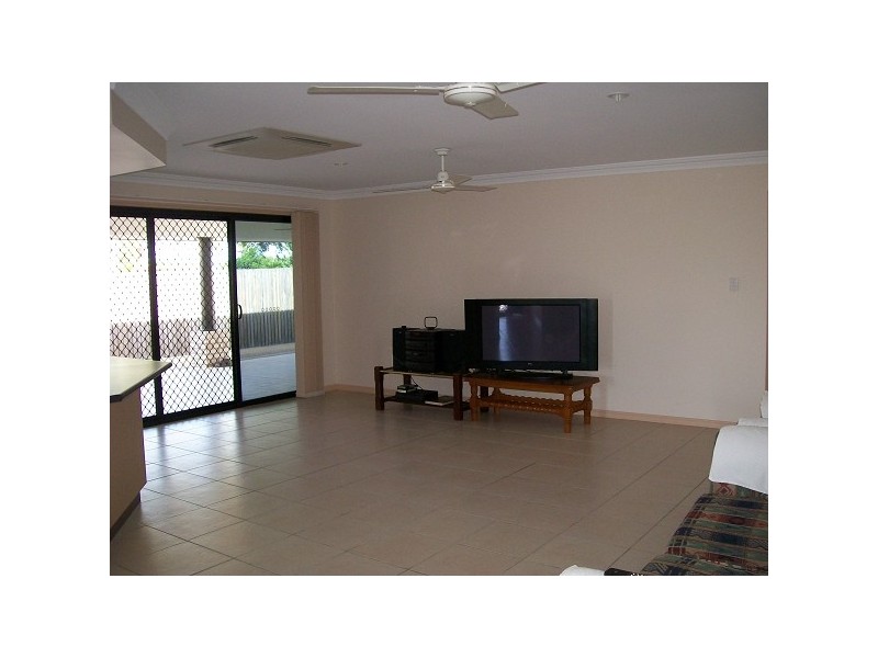 5 Gilbert Street, Bowen QLD 4805