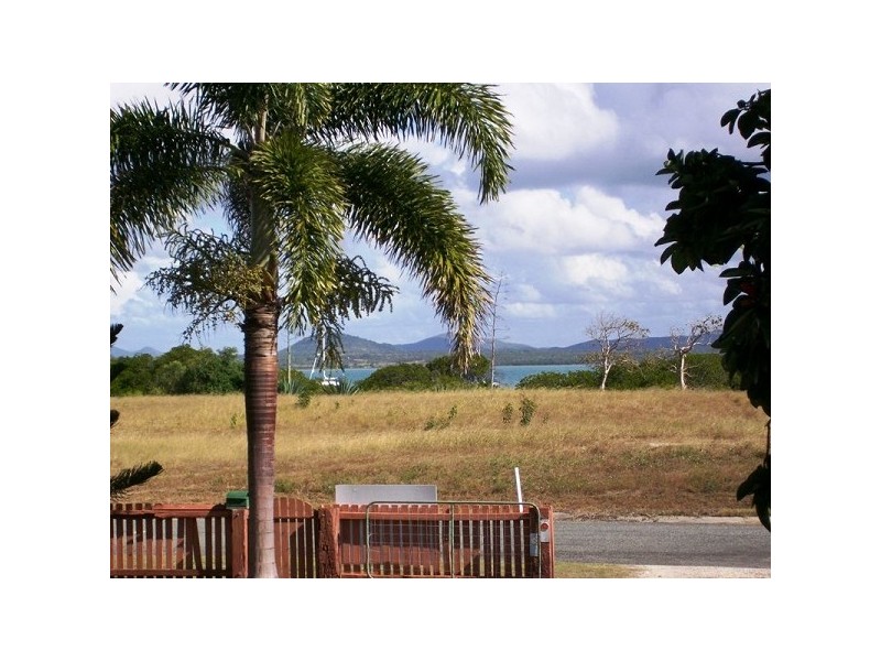 50 Wentworth Street, Bowen QLD 4805