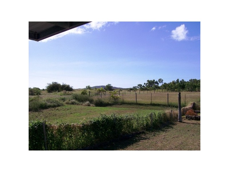 50 Wentworth Street, Bowen QLD 4805