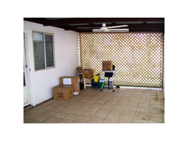 7 Gilbert Street, Bowen QLD 4805