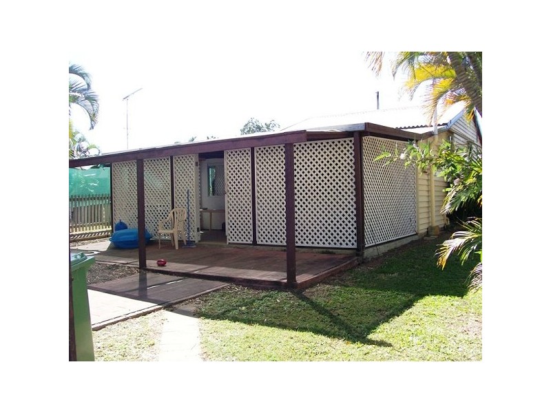 7 Gilbert Street, Bowen QLD 4805
