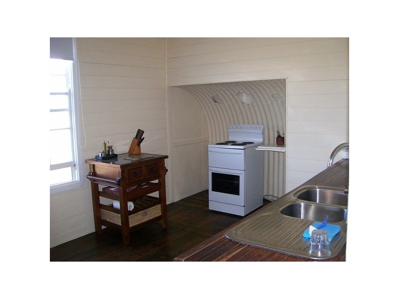 49 Arratta Road, Bowen QLD 4805