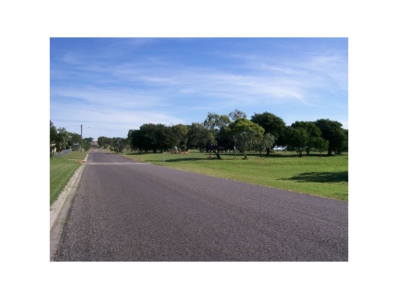 2 George Street, Bowen QLD 4805