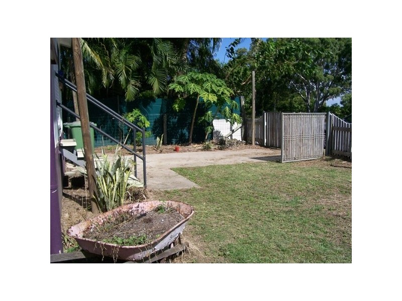 34 Creek Street, Bowen QLD 4805