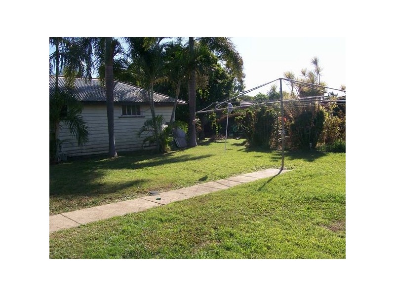 6 Gloucester Street, Bowen QLD 4805