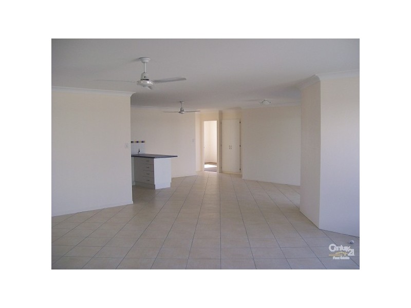5 Lemon Grove, Bowen QLD 4805