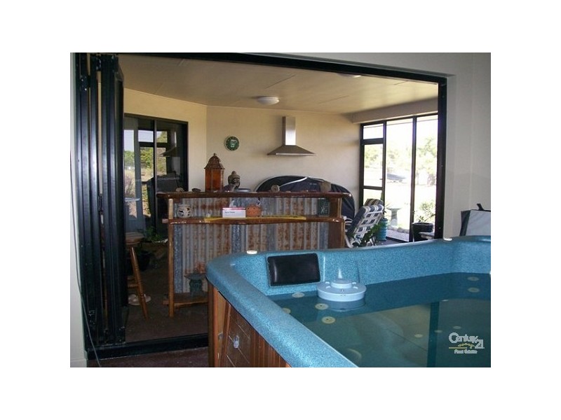 25 Catalina Court, Bowen QLD 4805