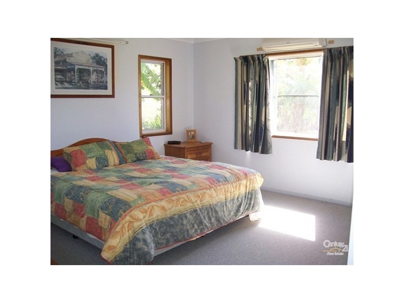 33 Brighton Road, Bowen QLD 4805