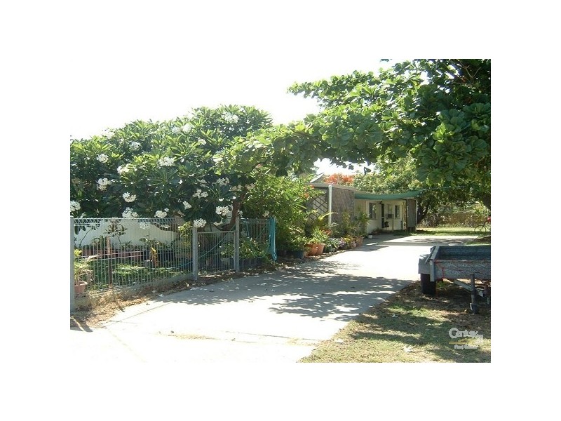 85 Powell Street, Bowen QLD 4805