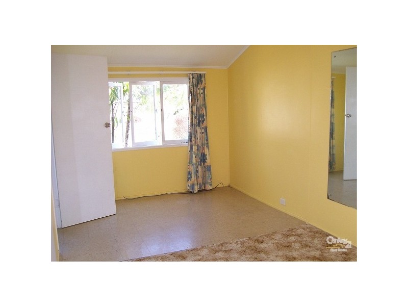 14 Livingstone Street, Bowen QLD 4805