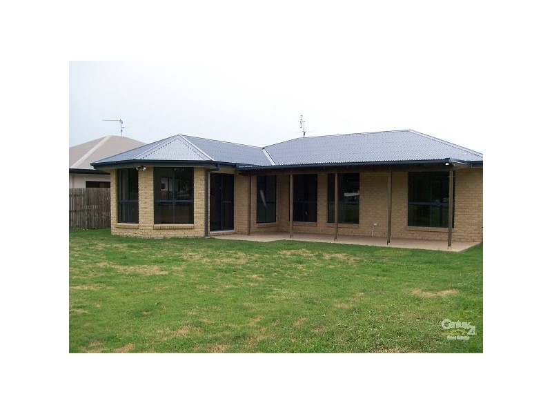 13 Kirkpatrick Court, Bowen QLD 4805