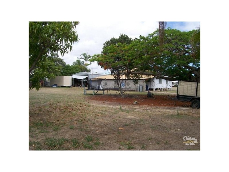 67 Williams Street, Bowen QLD 4805