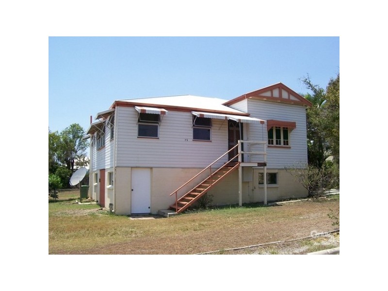 75 Gordon Street, Bowen QLD 4805