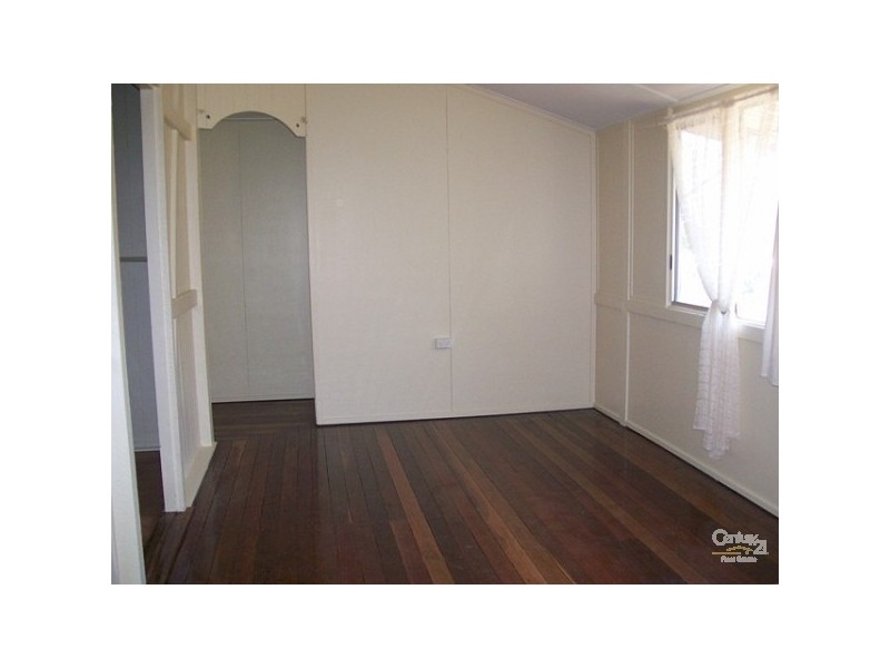 75 Gordon Street, Bowen QLD 4805