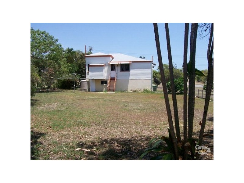 75 Gordon Street, Bowen QLD 4805