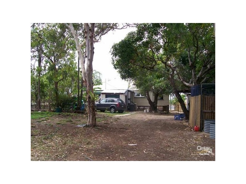 8 Kennedy Street, Bowen QLD 4805