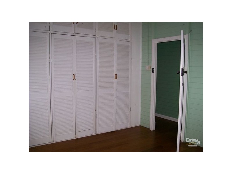 8 Kennedy Street, Bowen QLD 4805