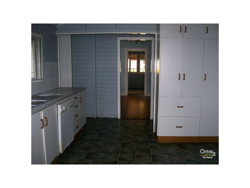 8 Kennedy Street, Bowen QLD 4805