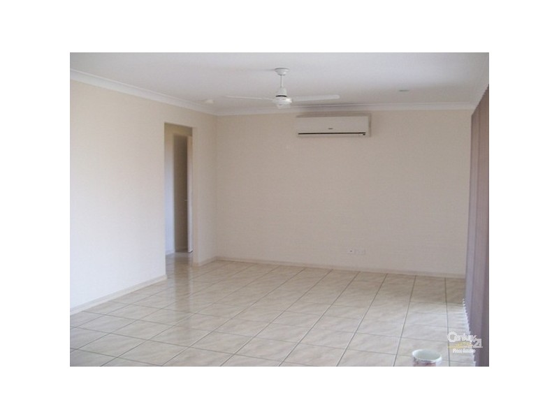 8 Banks Drive, Bowen QLD 4805