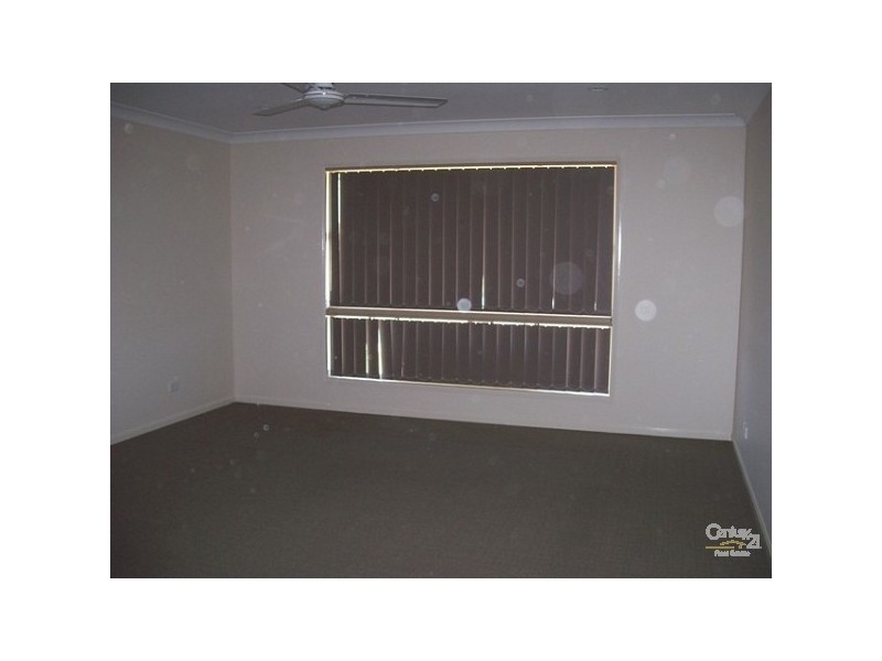 8 Banks Drive, Bowen QLD 4805