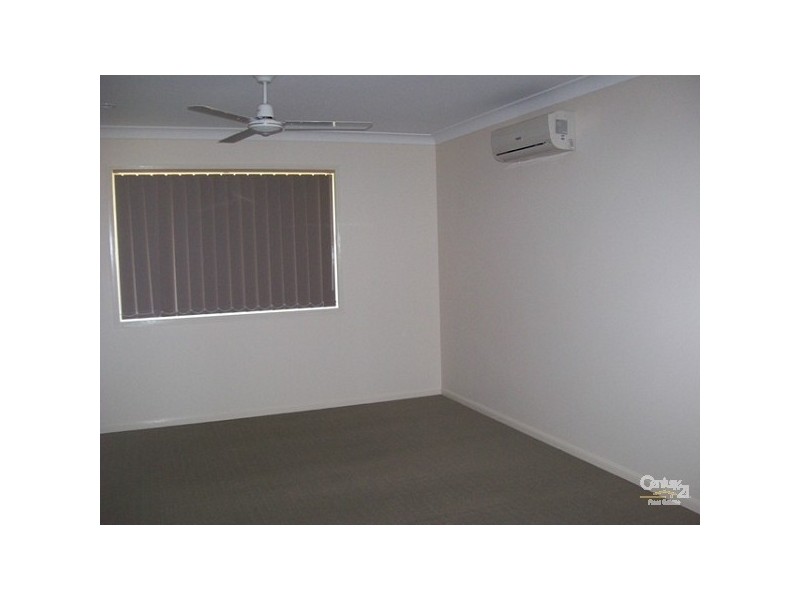 8 Banks Drive, Bowen QLD 4805