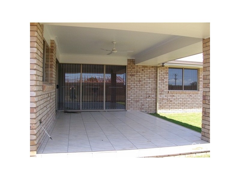 8 Banks Drive, Bowen QLD 4805