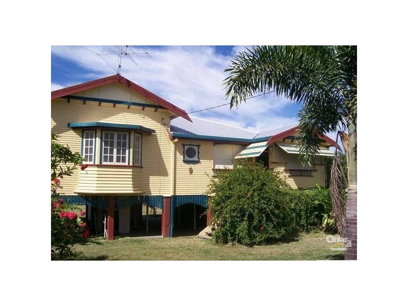 9 Poole Street, Bowen QLD 4805
