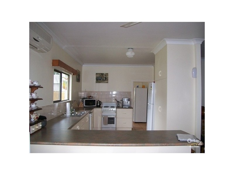 107 Hillview Road, Bowen QLD 4805