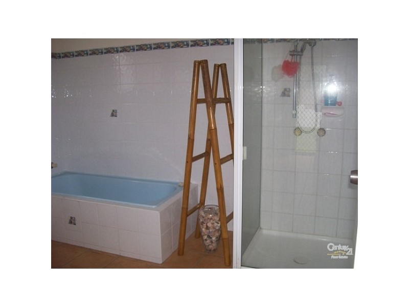 107 Hillview Road, Bowen QLD 4805