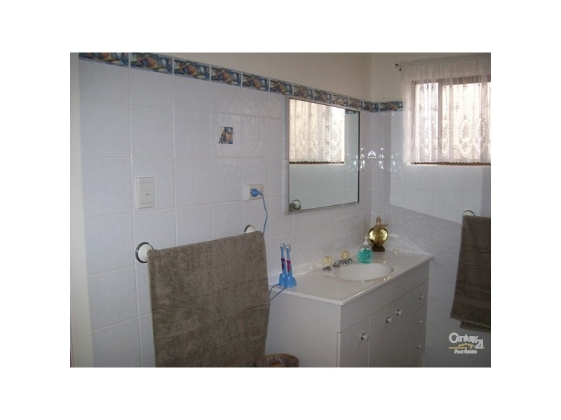 107 Hillview Road, Bowen QLD 4805