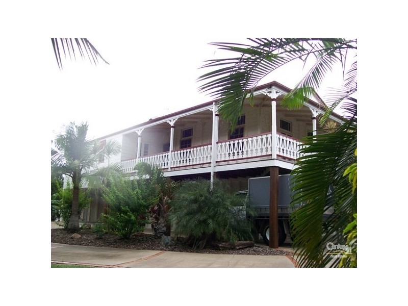 2 Dalrymple Street, Bowen QLD 4805