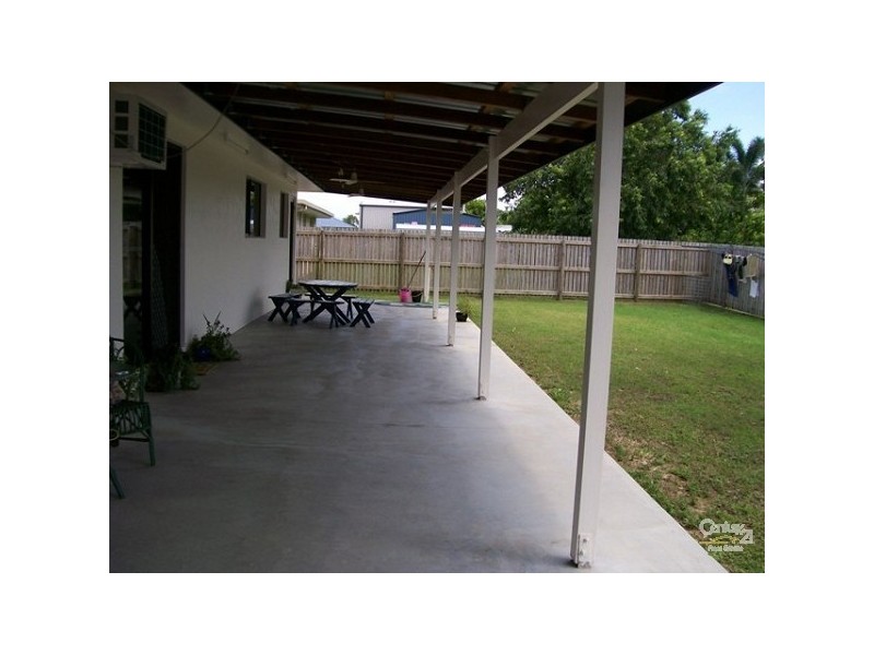 19 Hillview Place, Bowen QLD 4805
