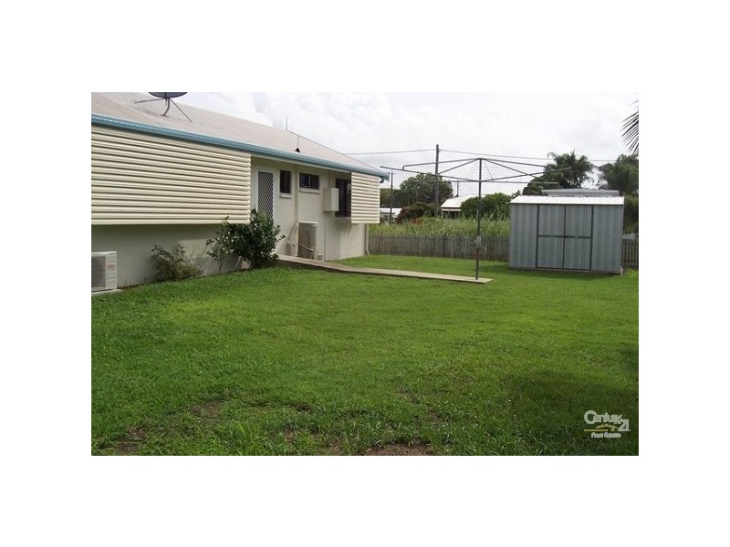 5 Scott Avenue, Bowen QLD 4805