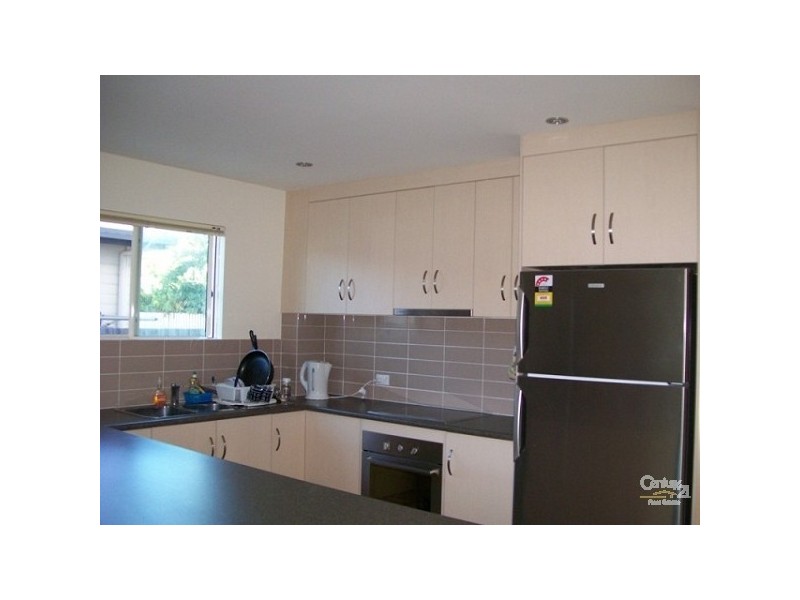 6/1 Murroona Street, Bowen QLD 4805