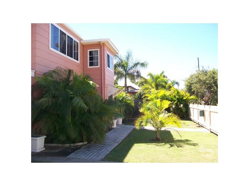 8 Gordon Street, Bowen QLD 4805
