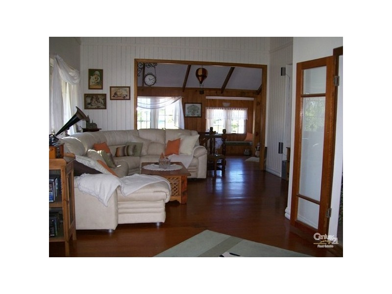 8 Gordon Street, Bowen QLD 4805