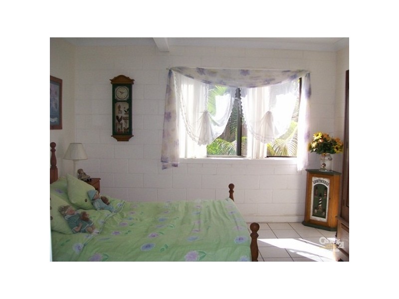 8 Gordon Street, Bowen QLD 4805